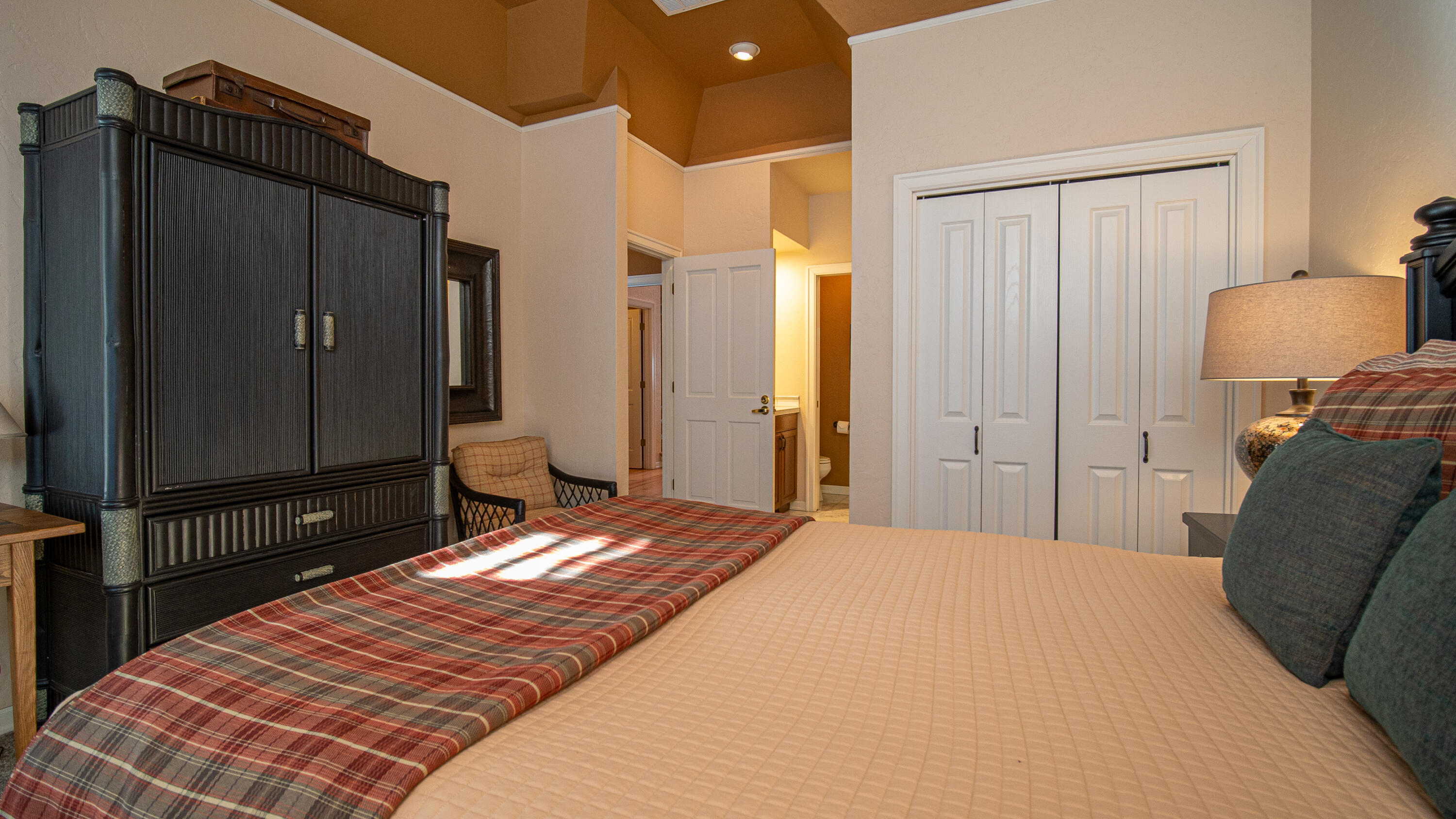 StoneTH - Residential