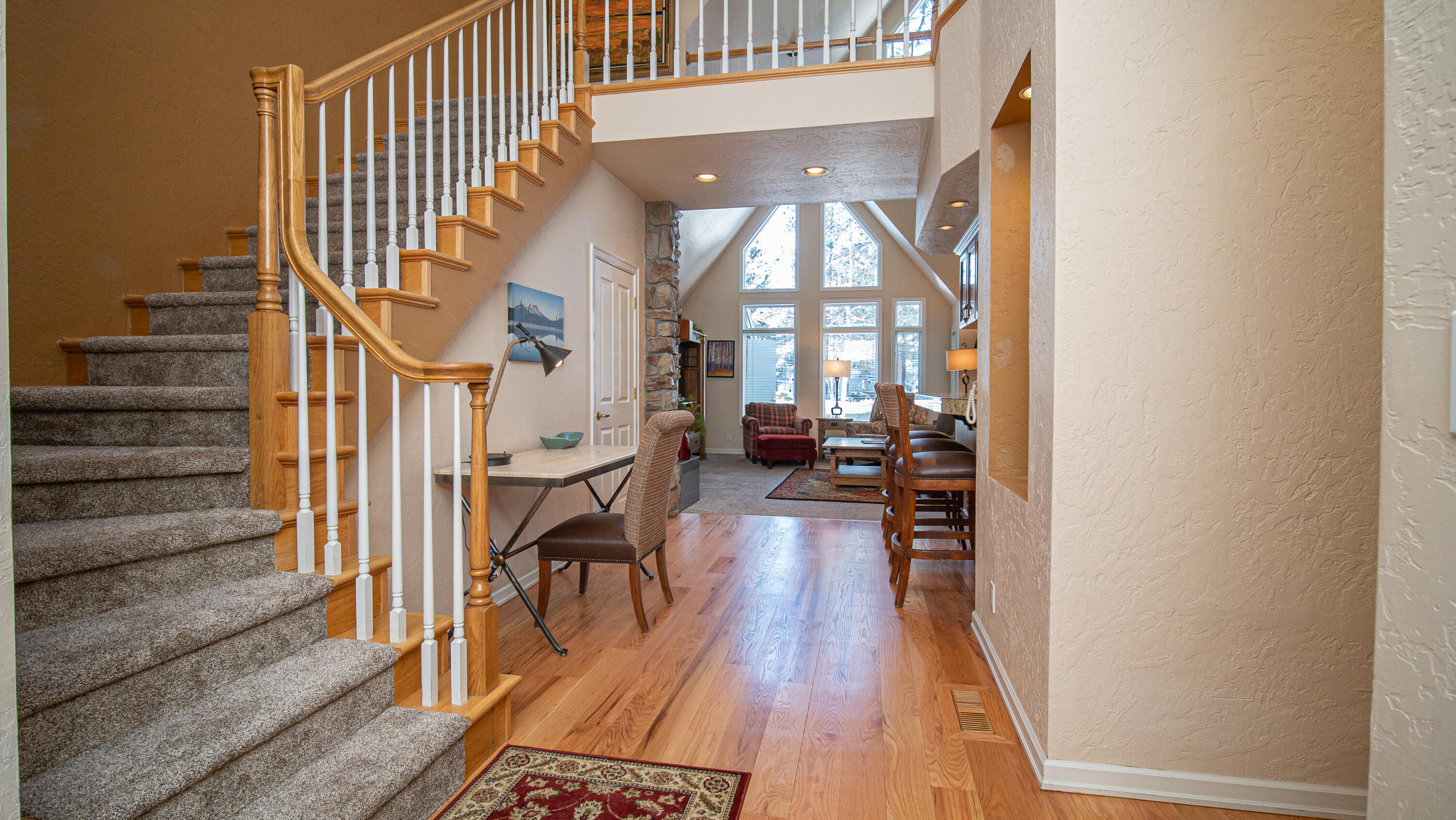 StoneTH - Residential