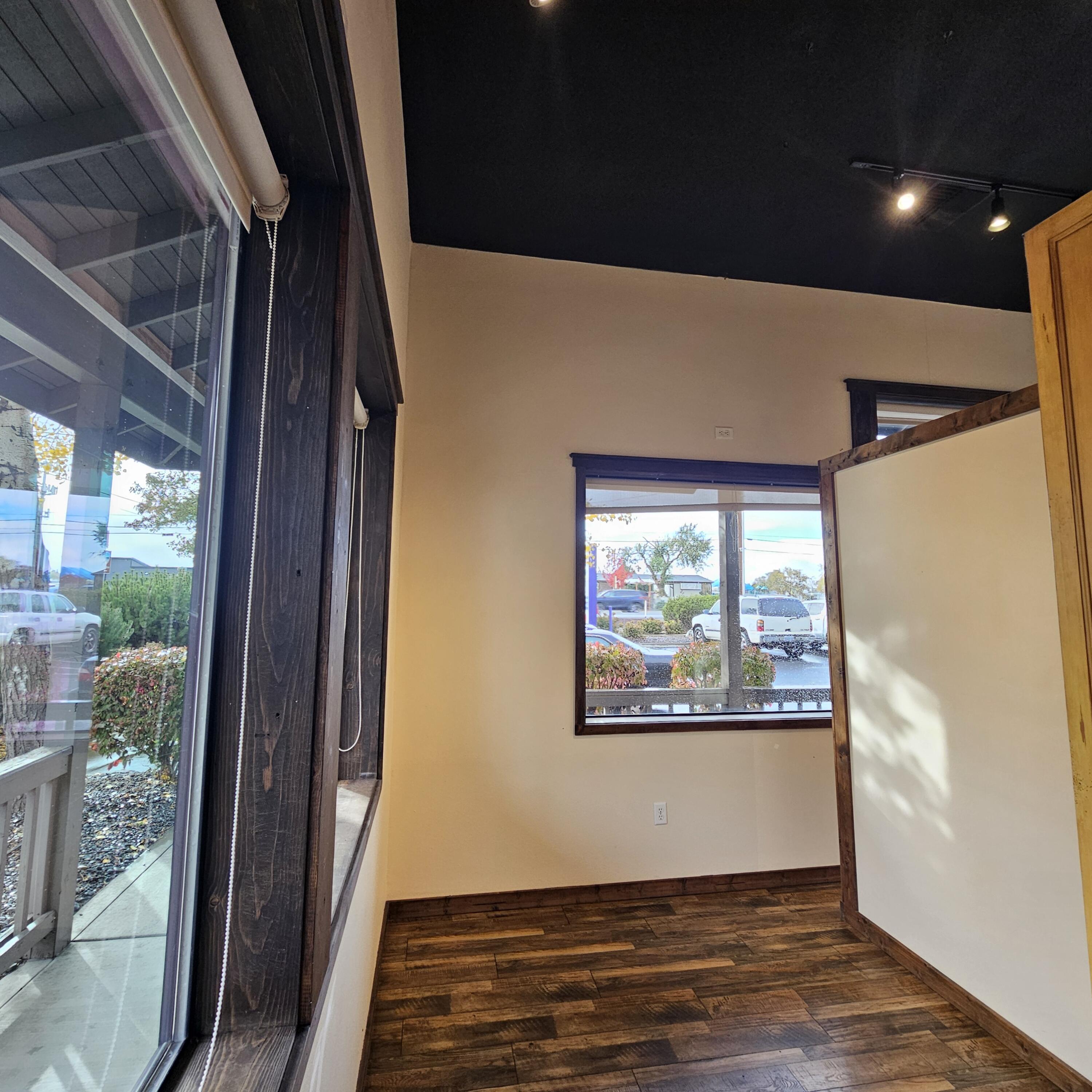 Hillman - Commercial Lease