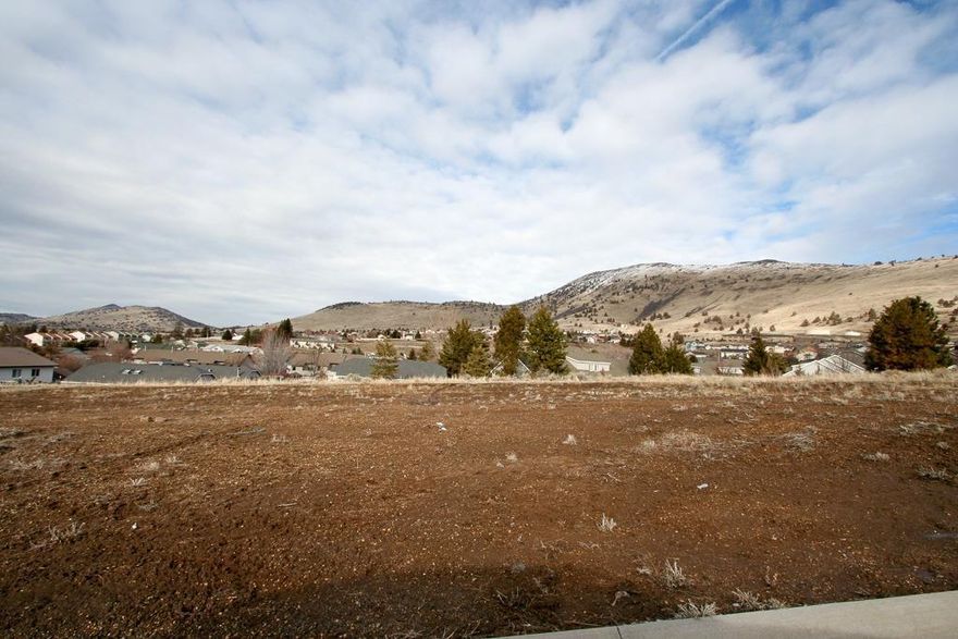Come see these great lots near shopping, Mike's Fieldhouse and are right in the center of Klamath Falls. CCR's call for stick-built homes over 1000 sq ft with an attached 2 car garage. Contact the selling agent for additional details. Tax information is for the lot only.