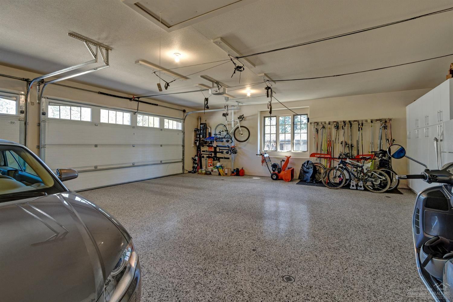 Skyliner Summit - Residential