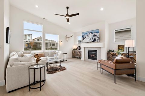 3843 NE Petrosa Avenue Bend OR 97701