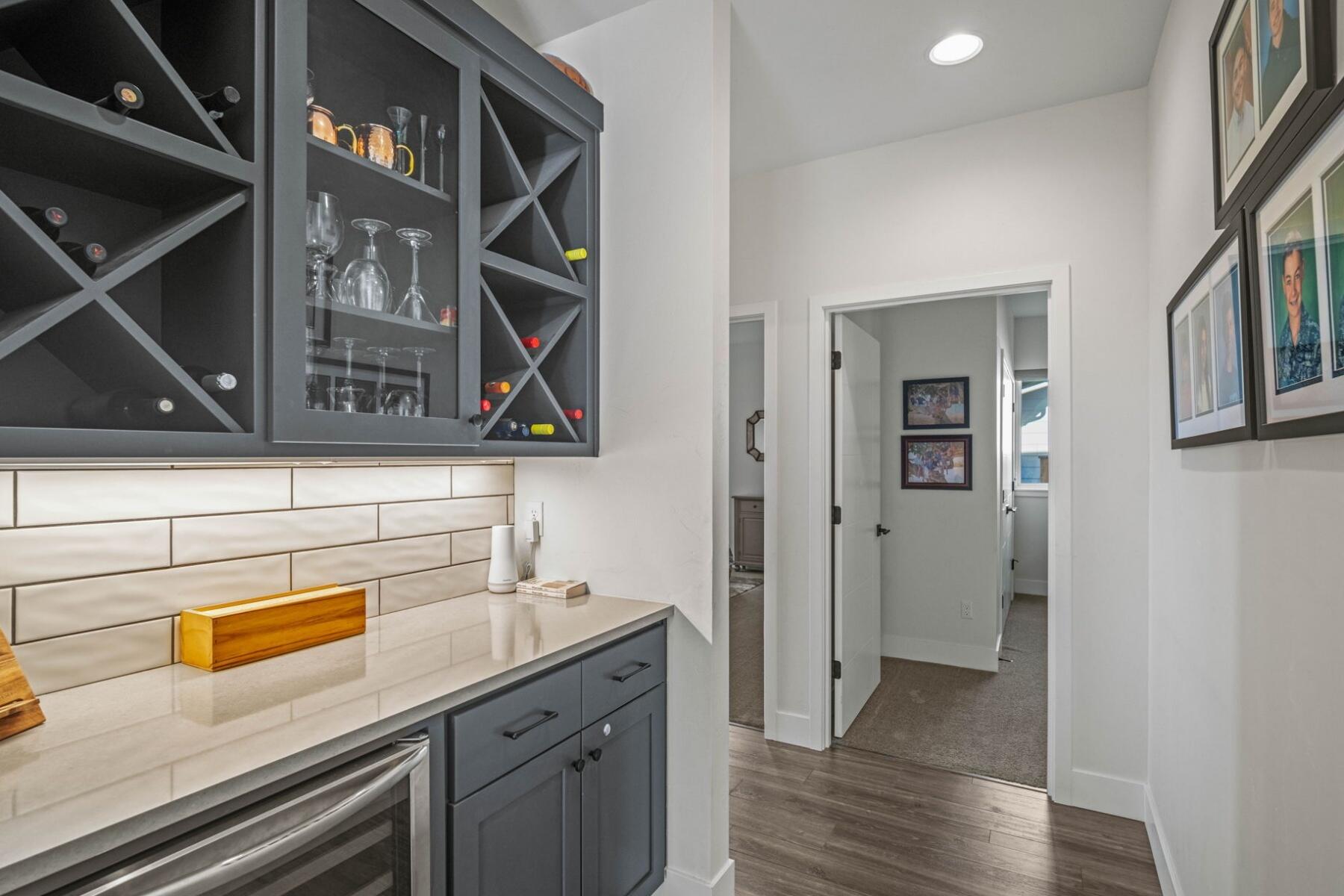 Forked Horn Butte - Residential