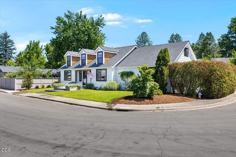 Tiny photo for 421 Silverado Circle, Medford, OR 97504 (MLS # 220223964)