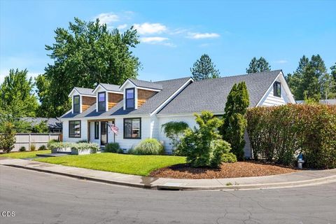 Tiny photo for 421 Silverado Circle, Medford, OR 97504 (MLS # 220223964)