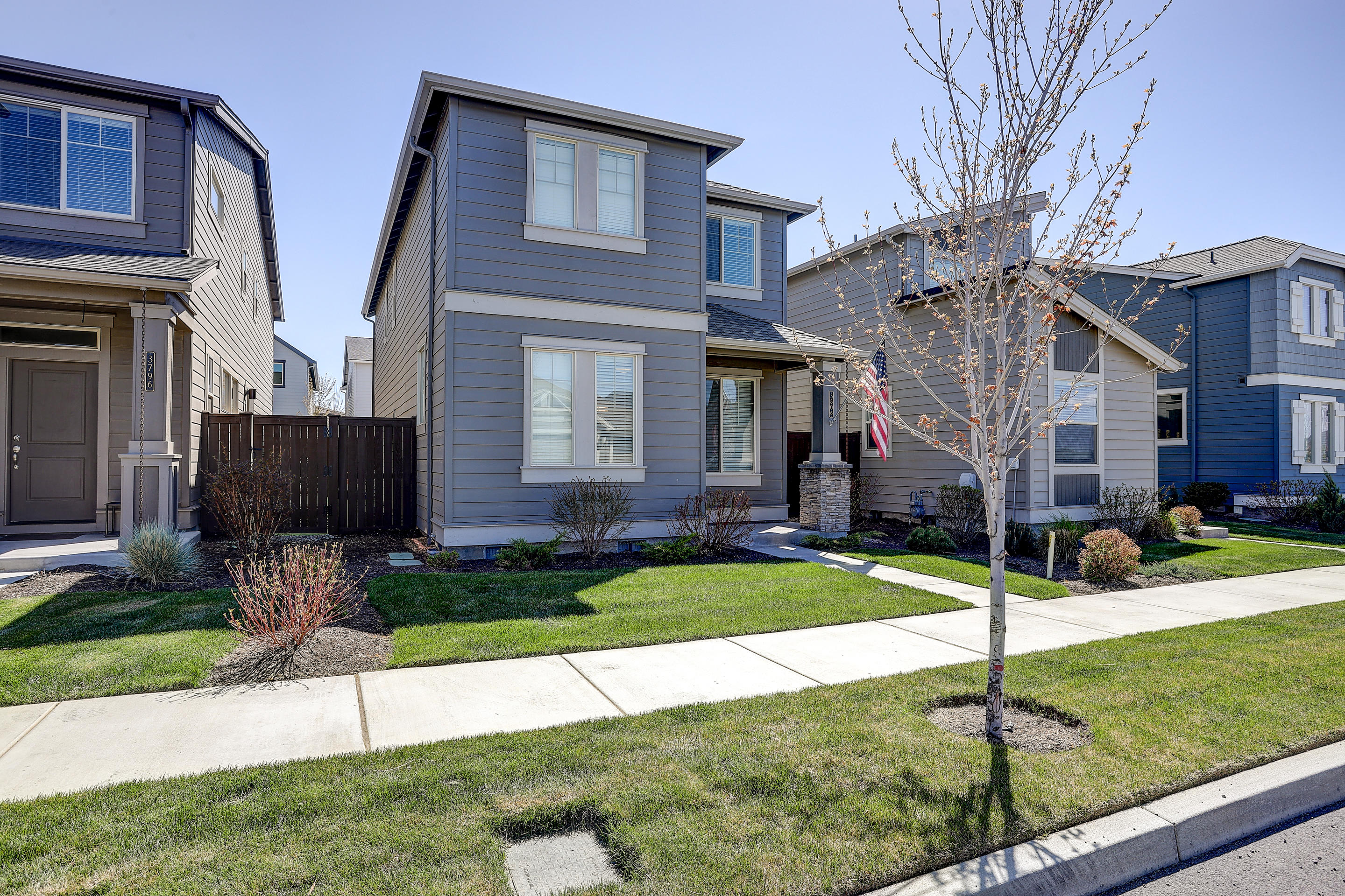 Triple Ridge - Residential