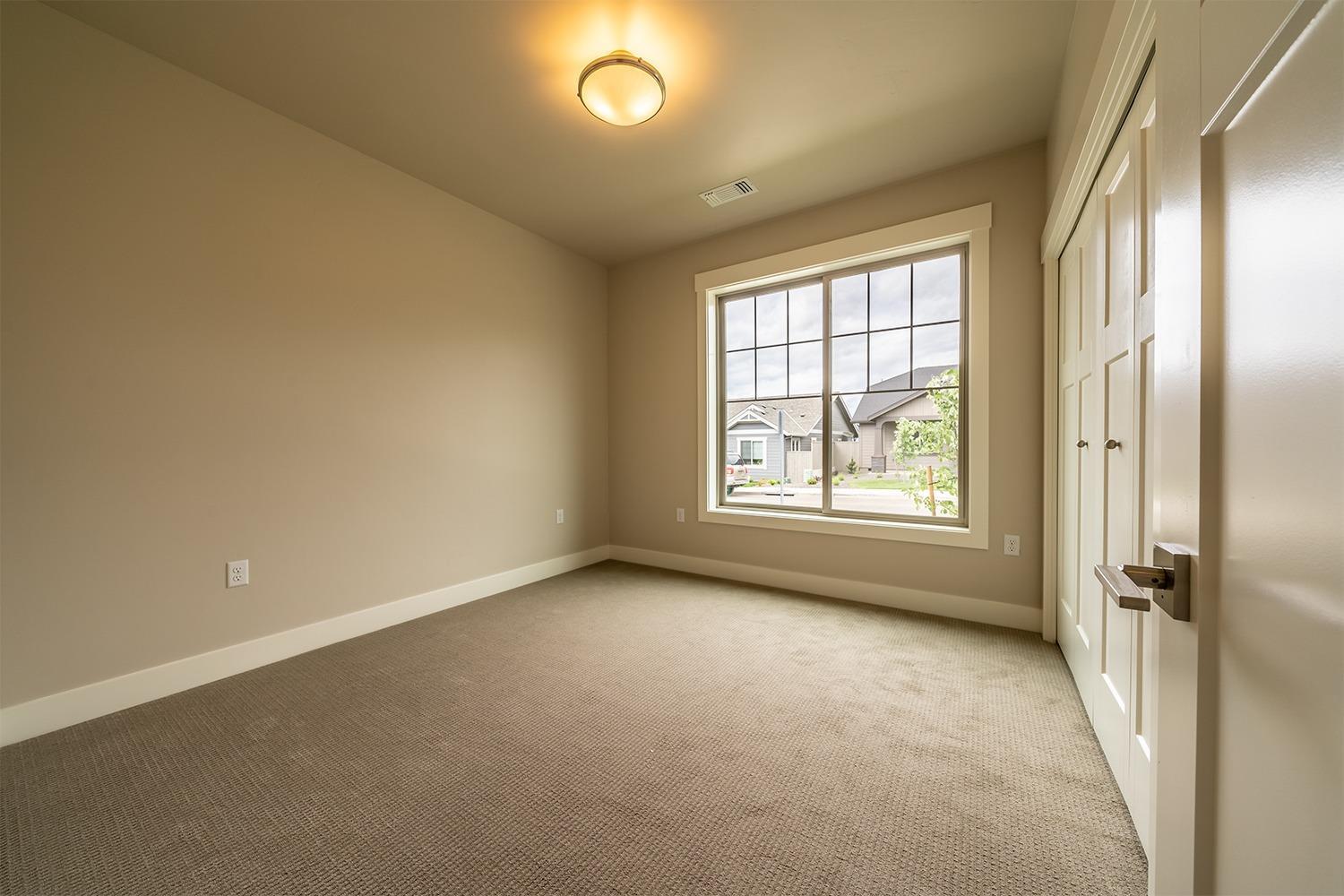 Silver Oaks - Residential