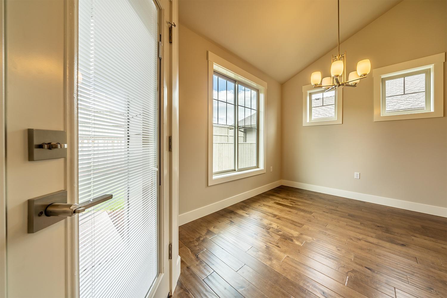 Silver Oaks - Residential