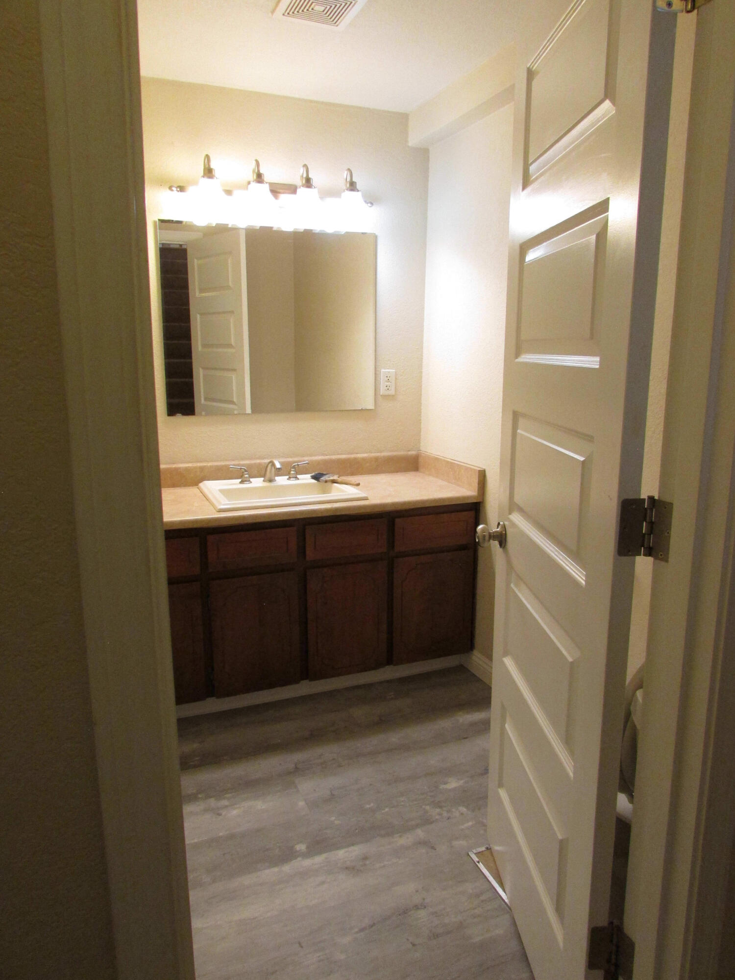 Laurelhurst Addition - Residential Income