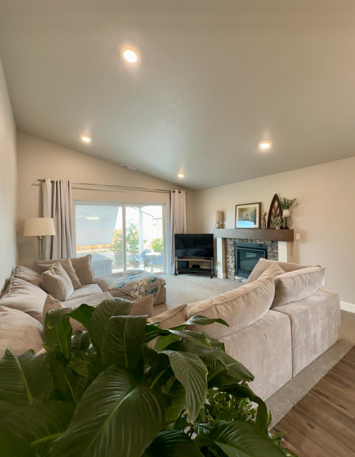 Canyon Trails - Residential