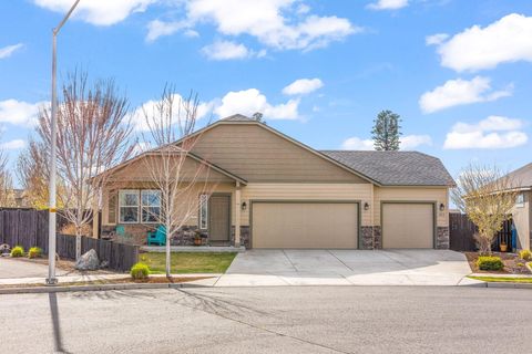 833 NW 26th Way Redmond OR 97756