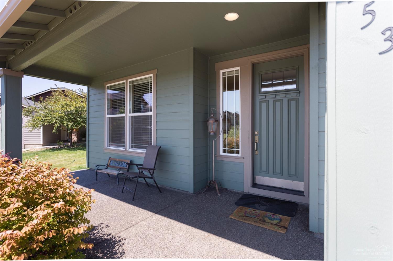 Ni Lah Sha Village - Residential