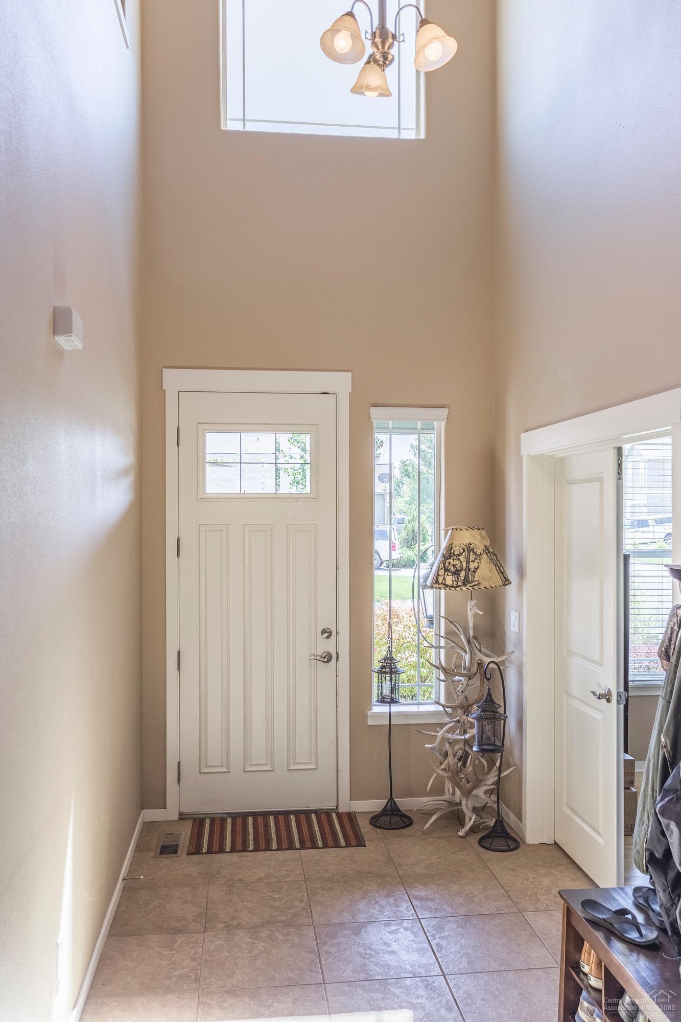 Ni Lah Sha Village - Residential