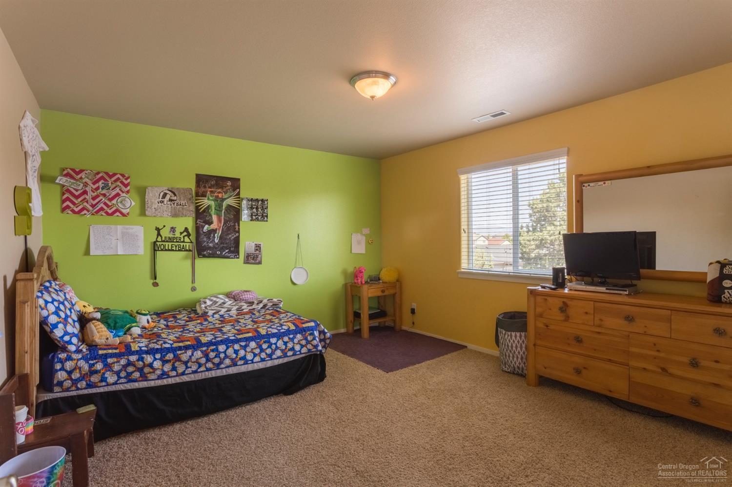 Ni Lah Sha Village - Residential