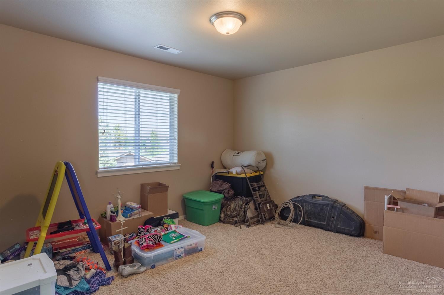 Ni Lah Sha Village - Residential