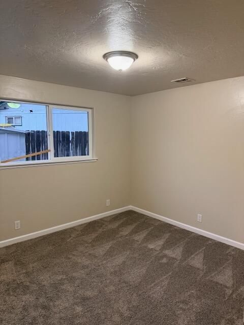 Tiny photo for 112 Diane Drive, Grants Pass, OR 97526 (MLS # 220213047)