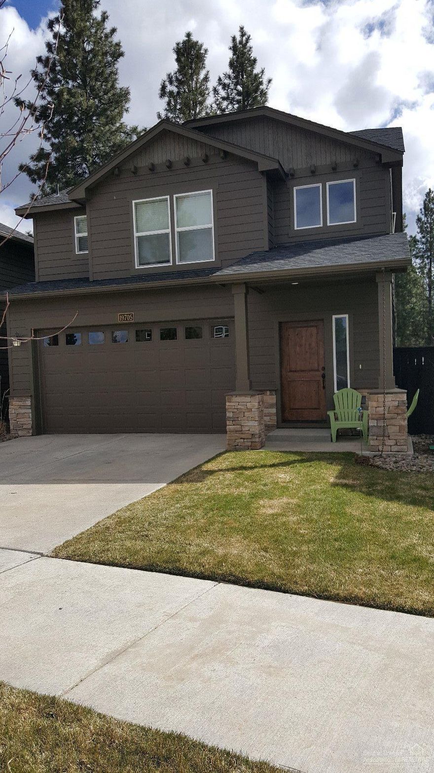 Aspen Rim charmer with many mature pine trees. an open floor plan, large great room full of natural light, three spacious bedrooms upstairs, beautiful kitchen, stainless appliances. Fully fenced and located in sought-after Aspen Rim which boasts a huge park, outdoor fireplace, pavilion, playground area, swimming pool, river trails and only a few minutes to the Old Mill District. Completely landscaped.