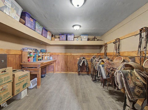 Tiny photo for 5370 Harpold Road, Bonanza, OR 97623 (MLS # 220226418)