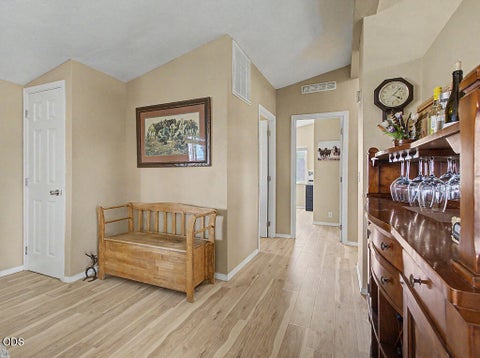 Tiny photo for 5370 Harpold Road, Bonanza, OR 97623 (MLS # 220226418)