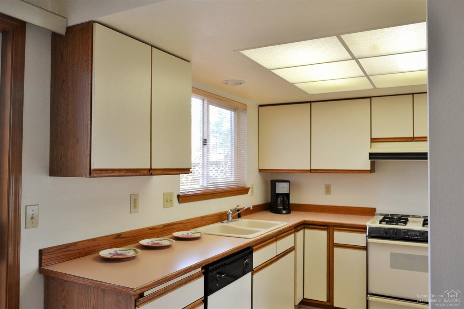 Deer Pointe Village - Residential