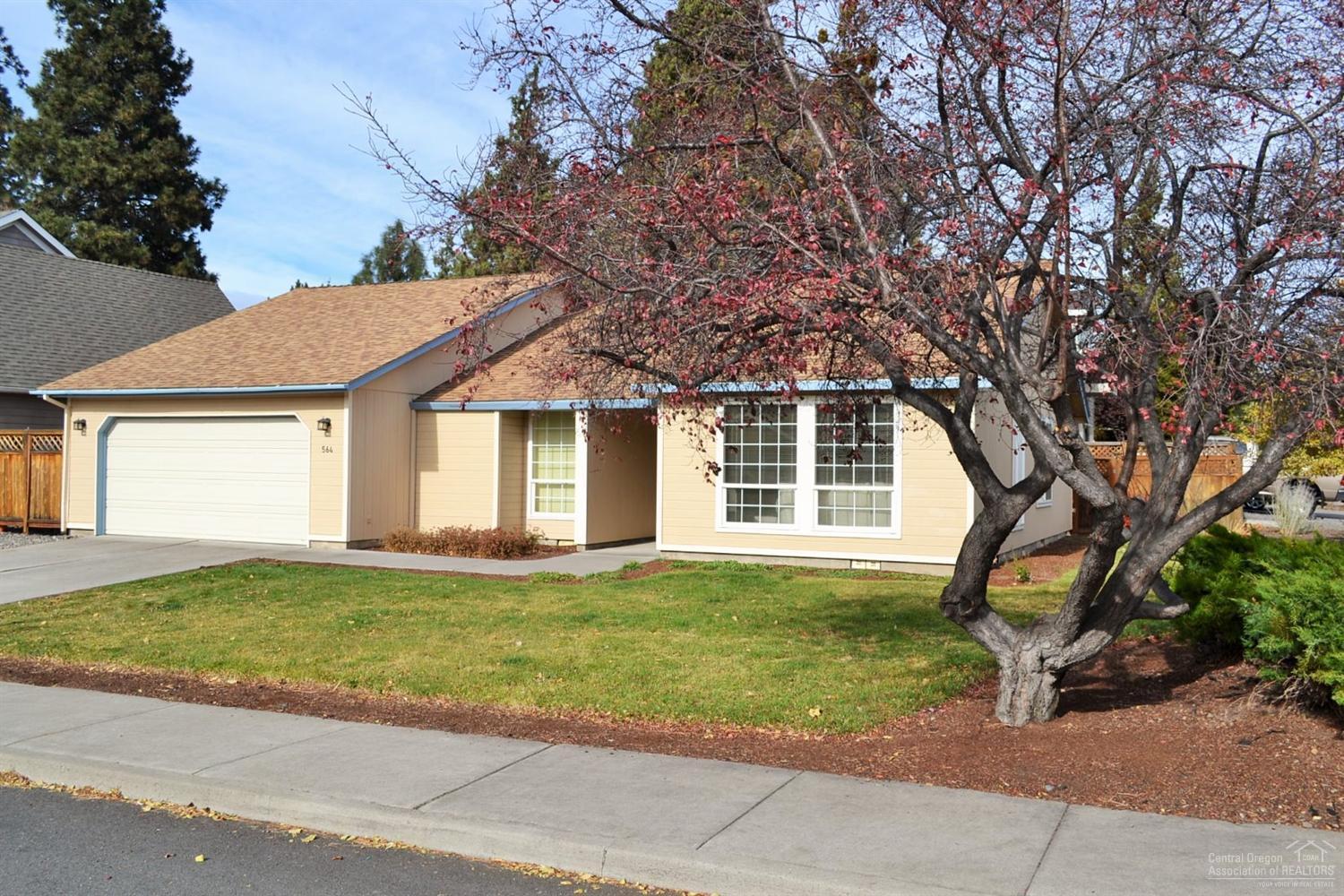 Deer Pointe Village - Residential