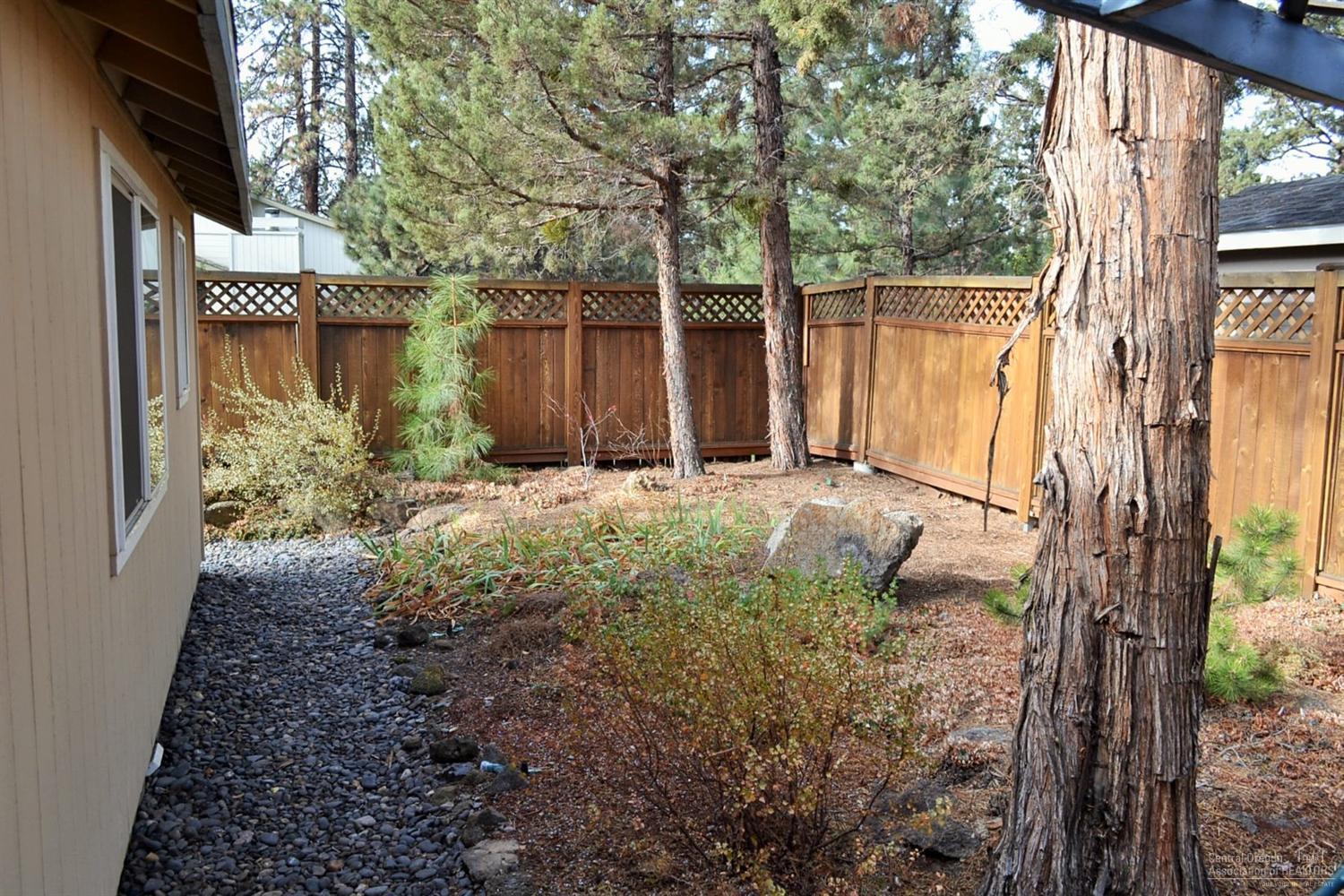 Deer Pointe Village - Residential