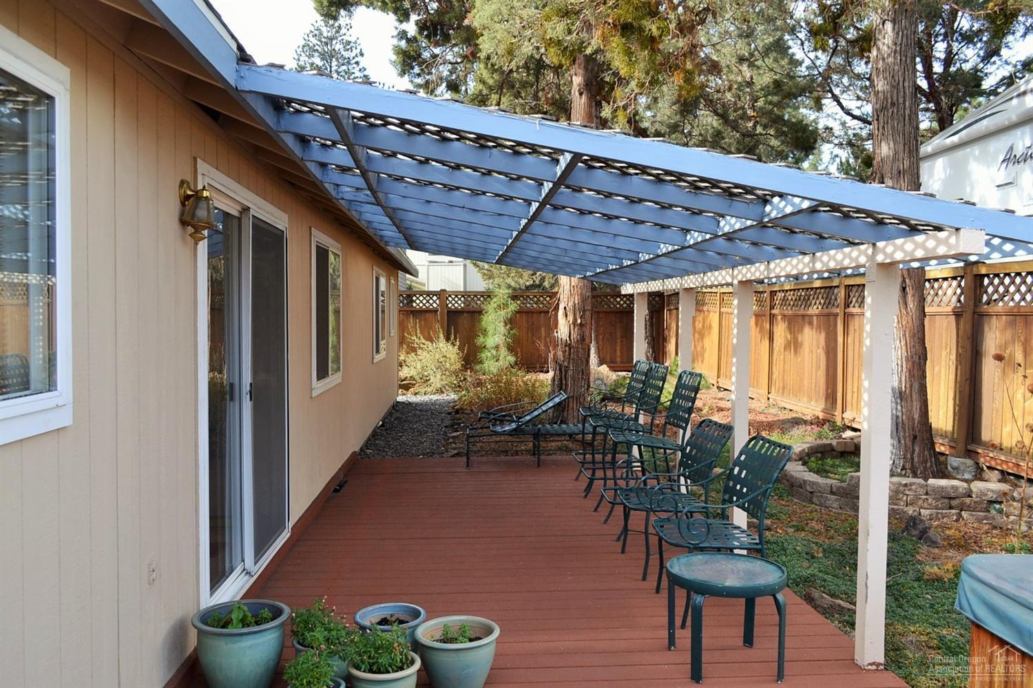 Deer Pointe Village - Residential