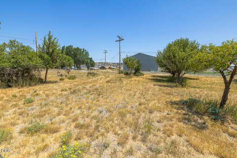 Tiny photo for 5210 Mason Lane, Klamath Falls, OR 97601 (MLS # 220226707)