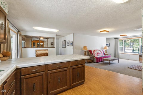 Tiny photo for 5210 Mason Lane, Klamath Falls, OR 97601 (MLS # 220226707)