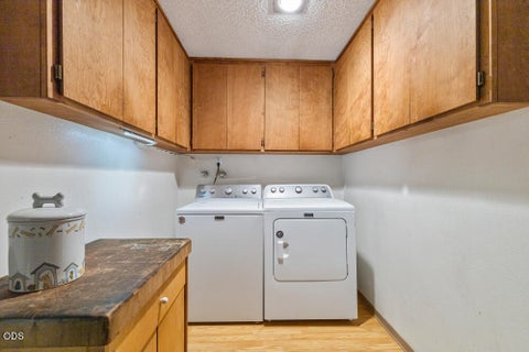 Tiny photo for 5210 Mason Lane, Klamath Falls, OR 97601 (MLS # 220226707)