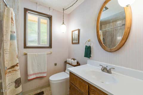 Tiny photo for 5210 Mason Lane, Klamath Falls, OR 97601 (MLS # 220226707)