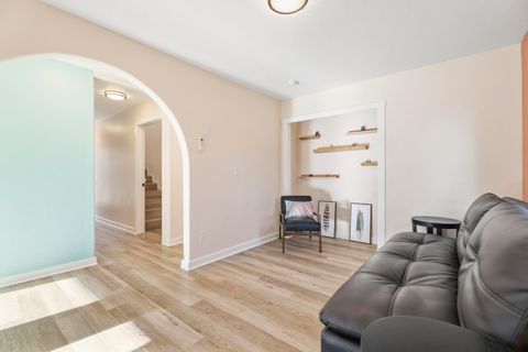 Tiny photo for 15901 SW Frog Court, Terrebonne, OR 97760 (MLS # 220213176)