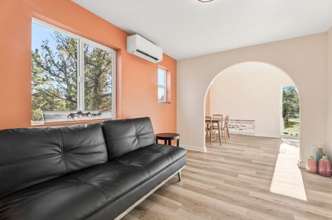 Tiny photo for 15901 SW Frog Court, Terrebonne, OR 97760 (MLS # 220213176)