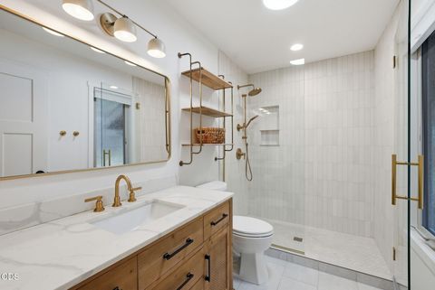Tiny photo for 2175 NE Kim Lane, Bend, OR 97701 (MLS # 220225810)