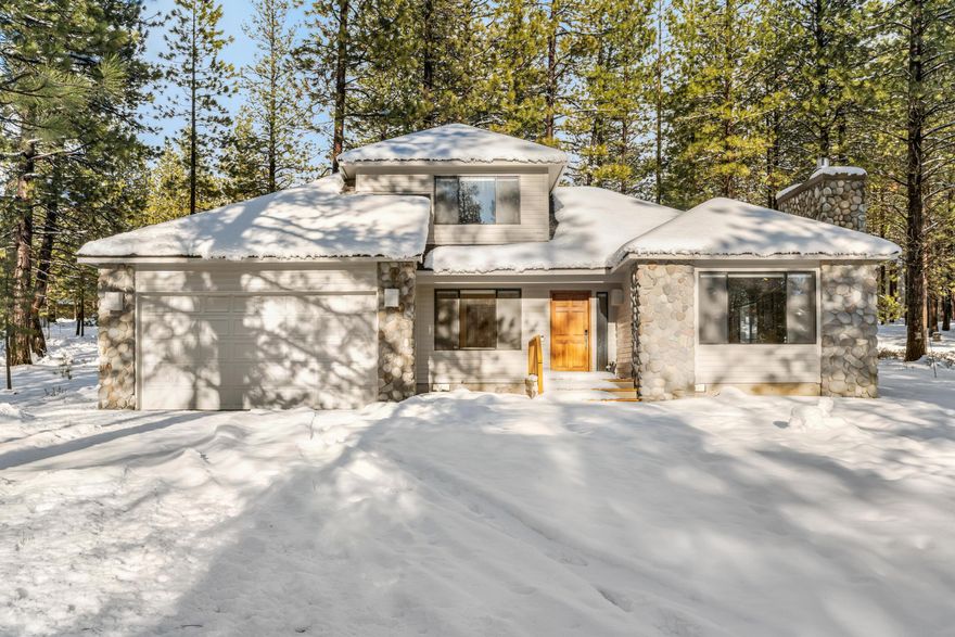 Nestled among towering pines on a spacious cul-de-sac, this Sunriver retreat offers privacy with expansive common space on three sides—feel like you're in the woods! Centrally located in the heart of Sunriver near Fort Rock Park, the home is conveniently located near the playground, 18 pickleball courts & tennis, basketball court & field. Thoughtful updates include granite kitchen counters, stainless steel appliances, a remodeled guest bath with copper sinks and tile counters, and a gas fireplace insert for cozy evenings. The primary suite is upstairs with dual copper sinks, granite counters, a bonus storage area, and a laundry chute, while two guest bedrooms are conveniently located downstairs. In 2025 a new roof,  and tankless hot water heater. Enjoy the outdoors on the brand-new 2024 deck or soak in the hot tub after a day of Central Oregon adventures. SHARC paid in full. Don't MISS this ONE!