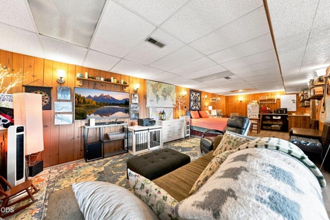 Tiny photo for 466 Laurel Drive, Roseburg, OR 97471 (MLS # 220227199)