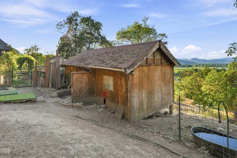 Tiny photo for 466 Laurel Drive, Roseburg, OR 97471 (MLS # 220227199)