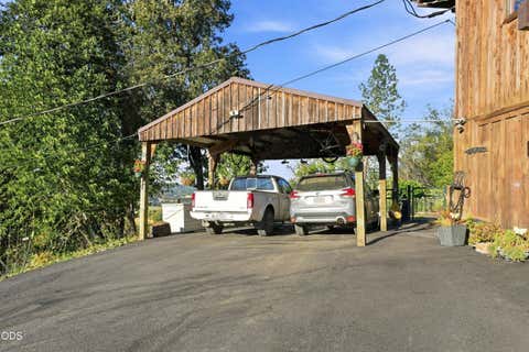 Tiny photo for 466 Laurel Drive, Roseburg, OR 97471 (MLS # 220227199)