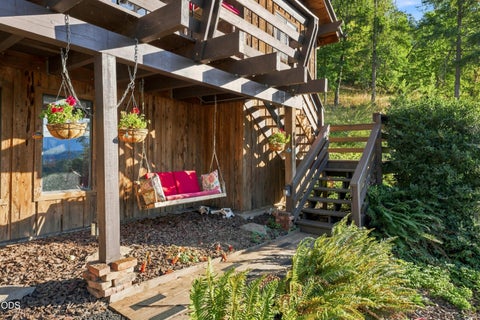 Tiny photo for 466 Laurel Drive, Roseburg, OR 97471 (MLS # 220227199)