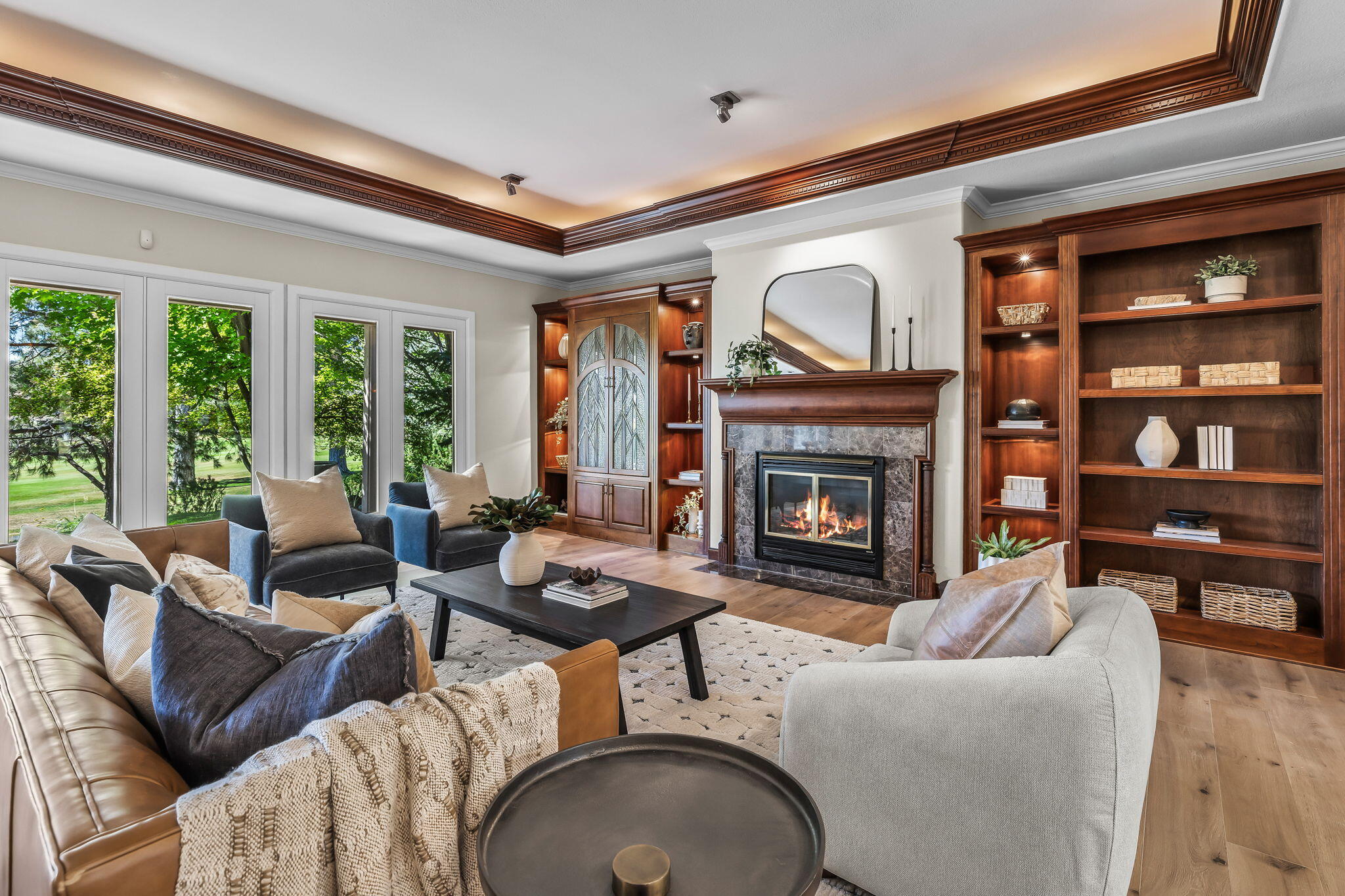 Broken Top - Residential