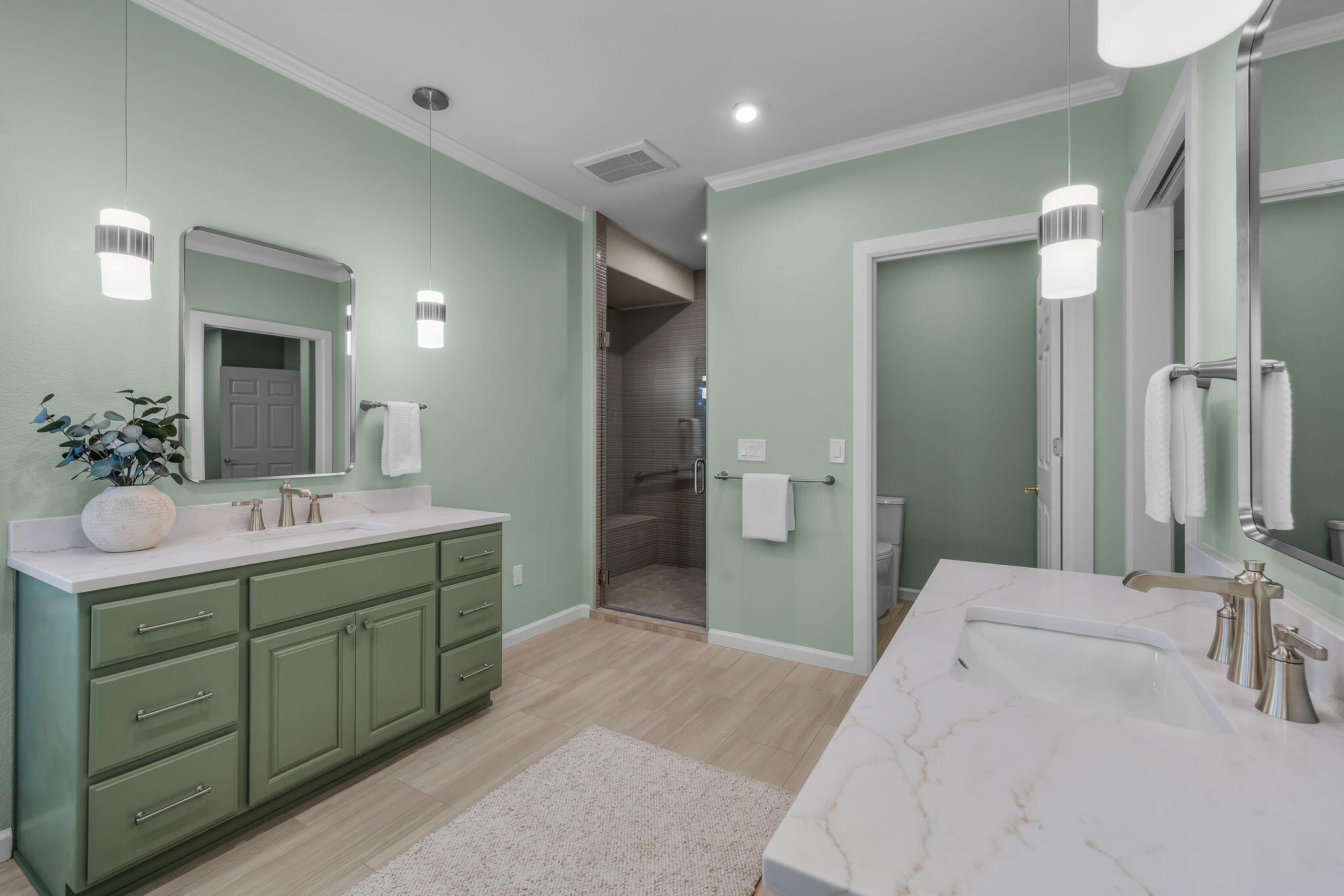 Broken Top - Residential