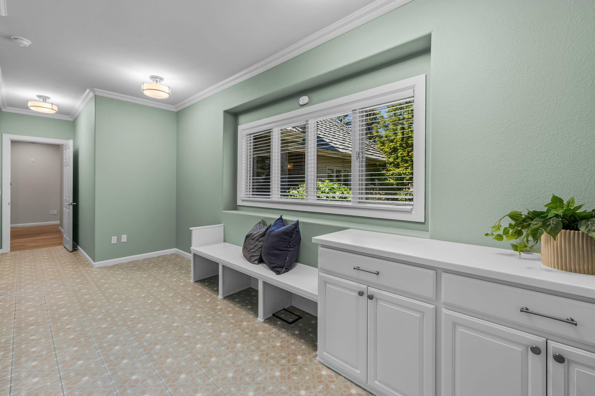 Broken Top - Residential