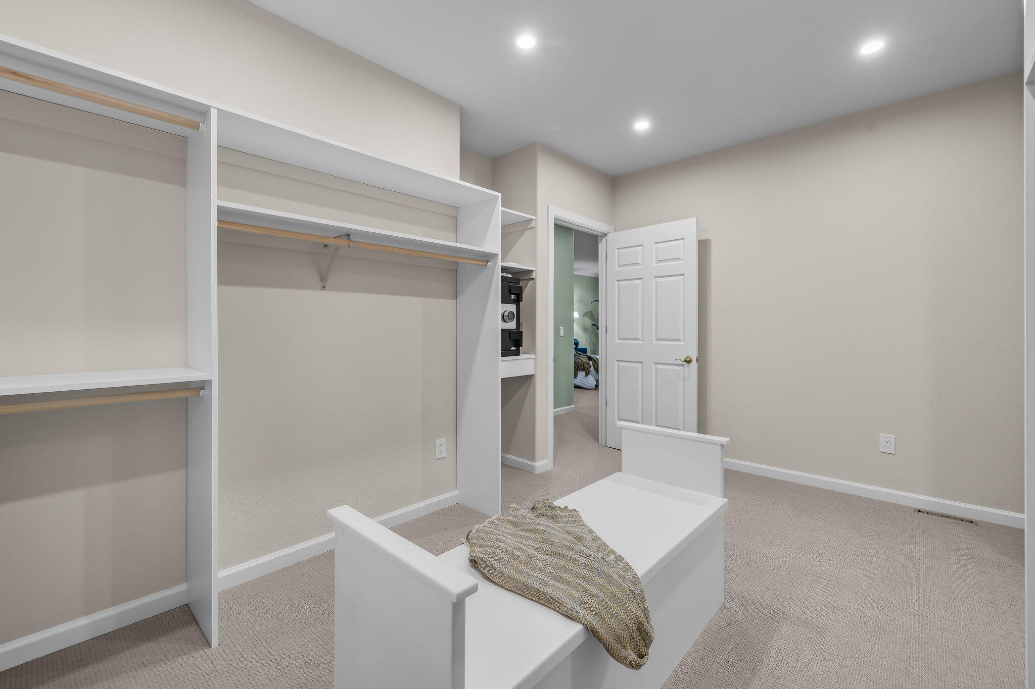 Broken Top - Residential