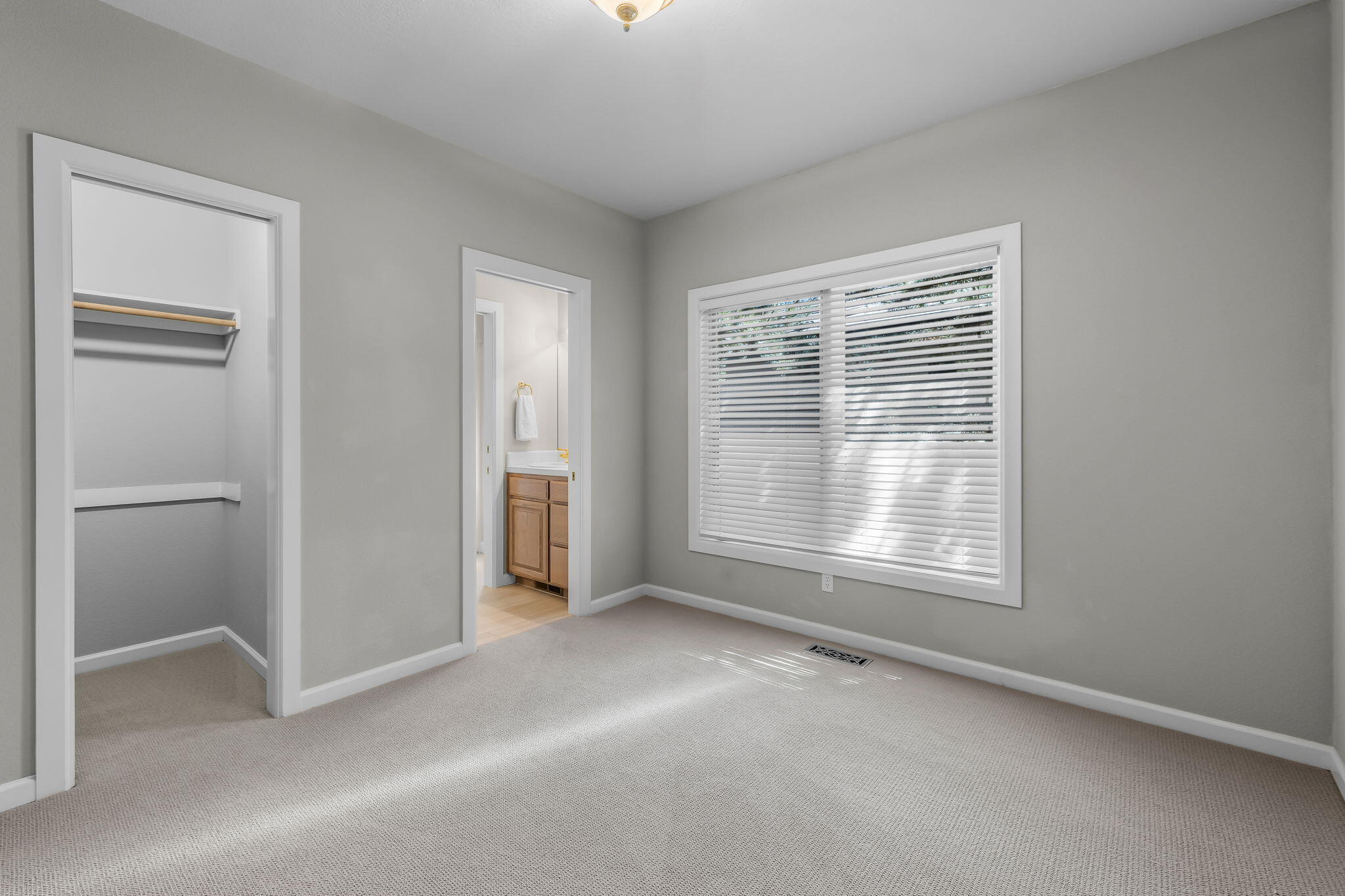 Broken Top - Residential