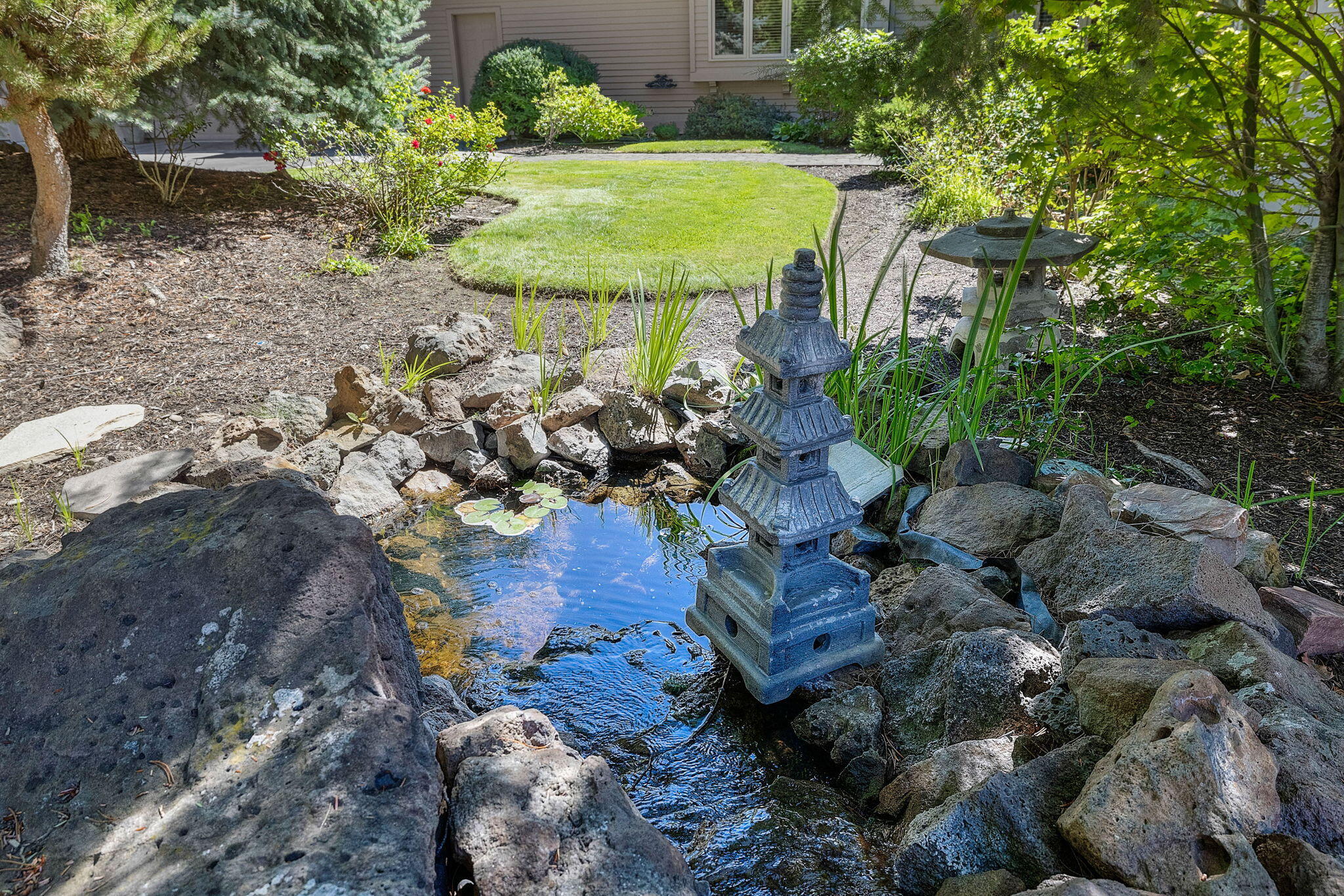 Broken Top - Residential