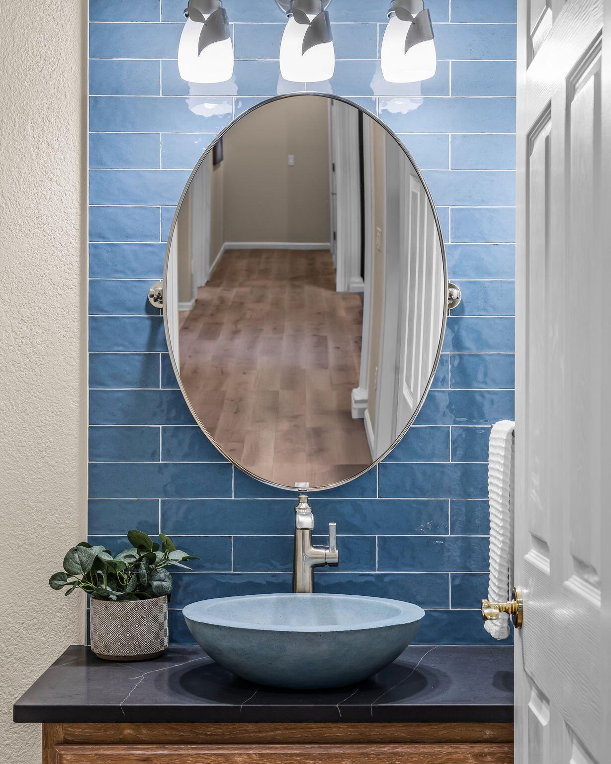 Broken Top - Residential