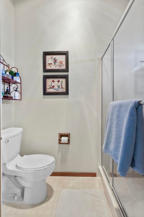 Tiny photo for 2489 Senate Way, Medford, OR 97504 (MLS # 220213944)