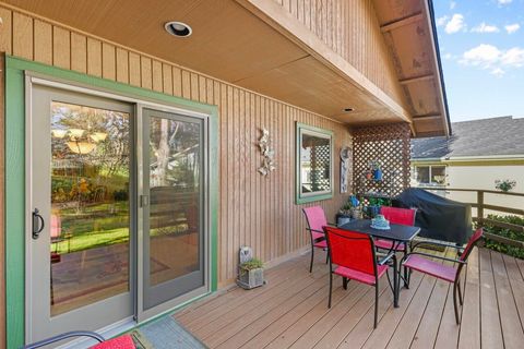 Tiny photo for 2489 Senate Way, Medford, OR 97504 (MLS # 220213944)