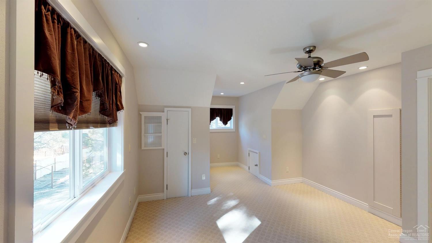 Squaw Creek Canyon - Residential