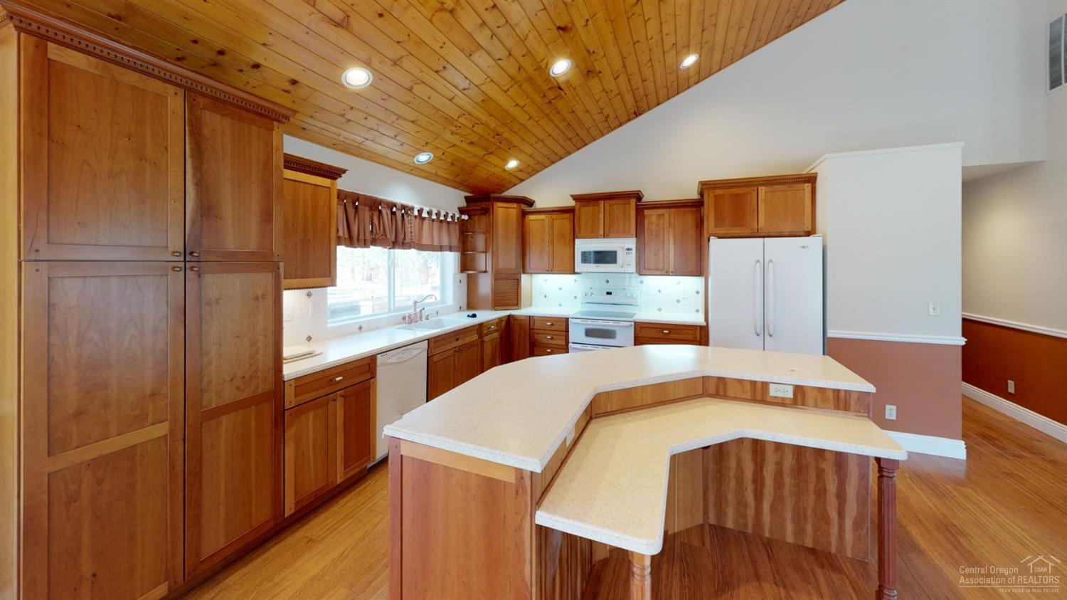 Squaw Creek Canyon - Residential